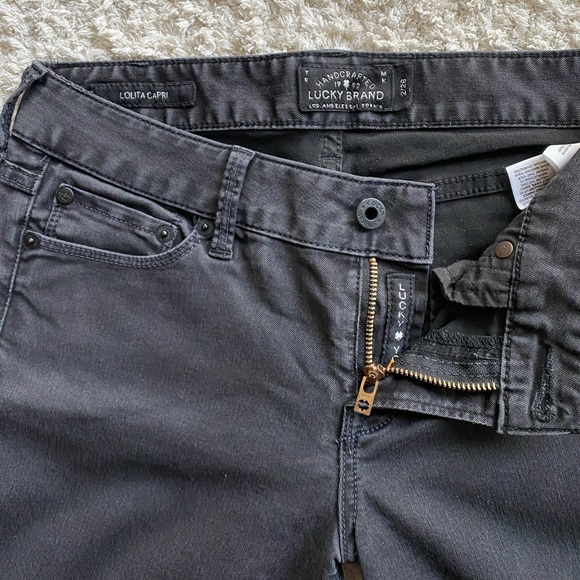 Women’s Lucky Brand Lolita Capris Jeans - Picture 2 of 7